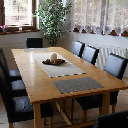 Szálloda Charming 3-bed In Lipno nad Vltavou